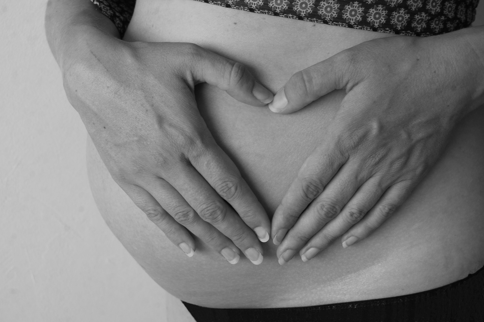 Pruebas de control del embarazo ecografía triple screening